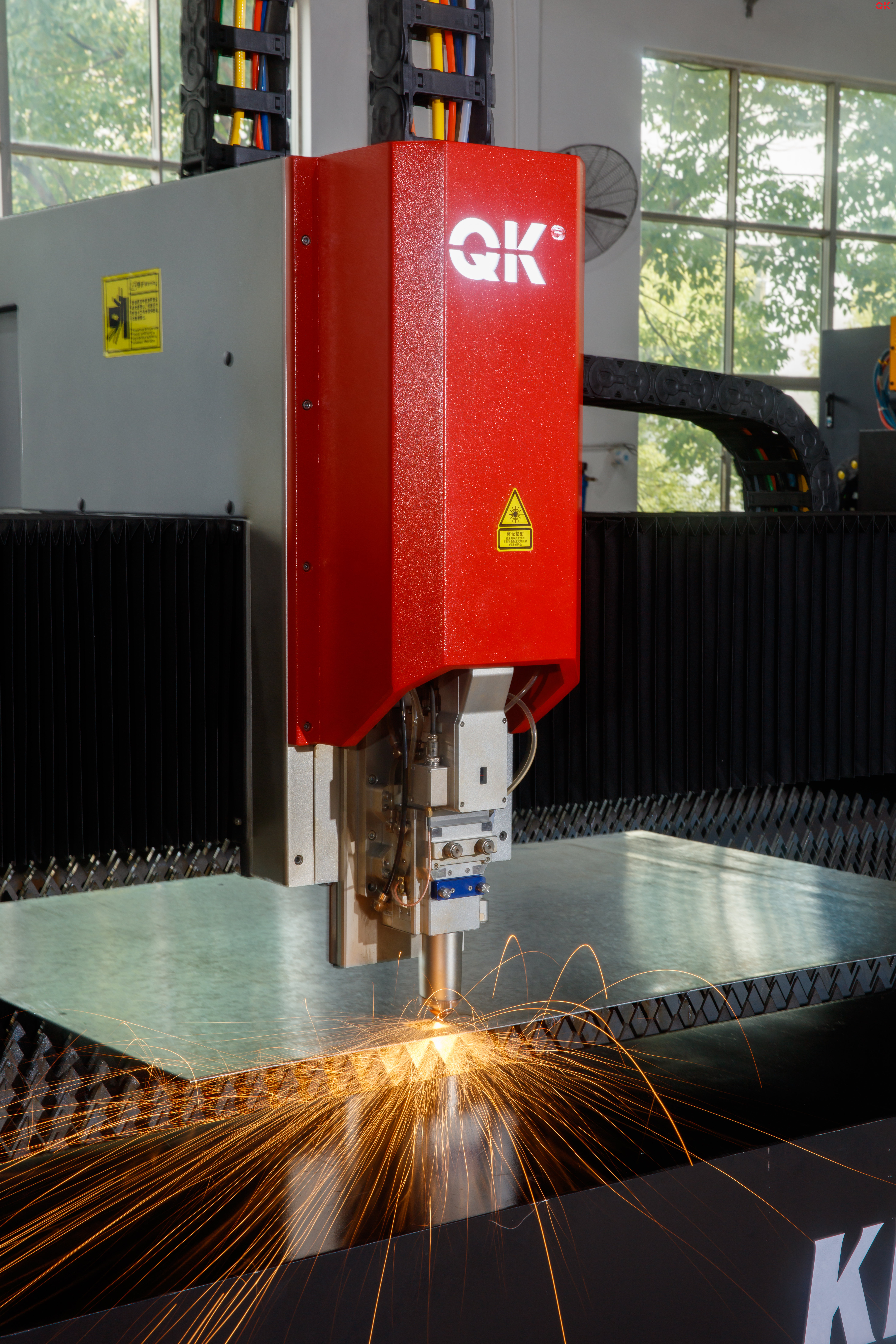 KLASERCUT® Standard Dragon Gate Laser CNC cutting machine